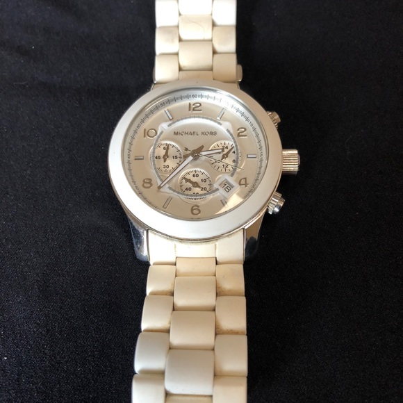 Michael Kors Watch - Picture 1 of 5